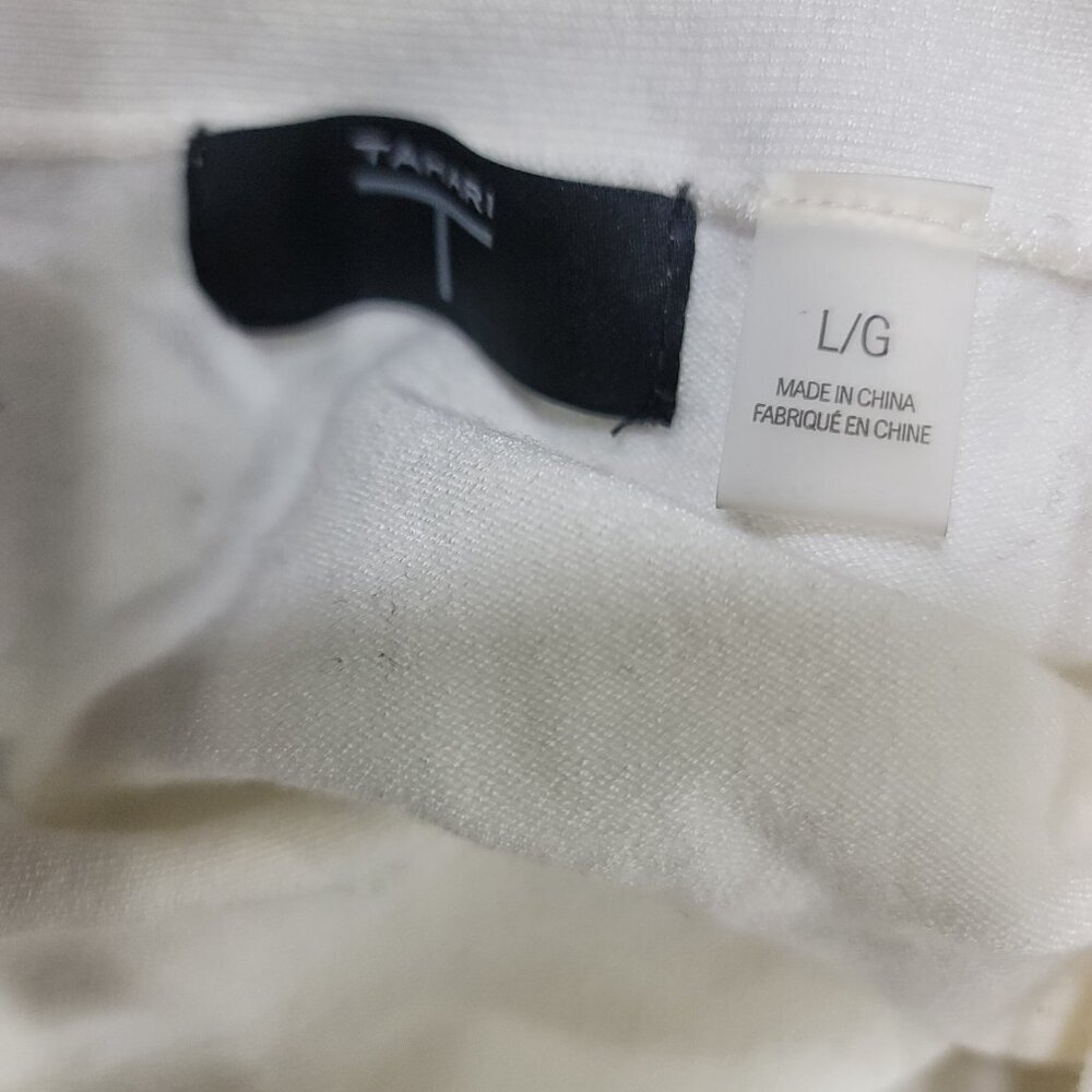 T Tahari White Cream Light Women's Buttoned Sweater Vest | Size L - Picture 3 of 7